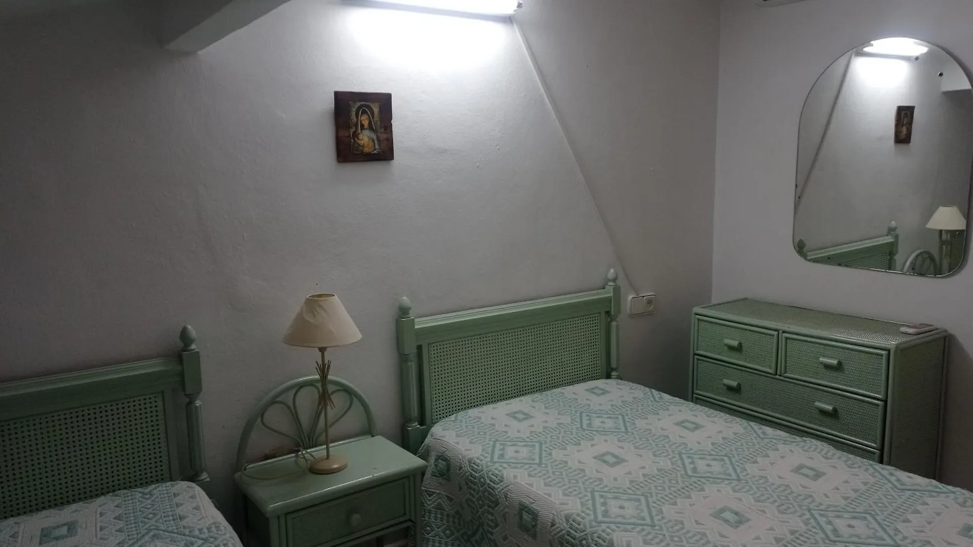 Tres Carabelas Торремолинос